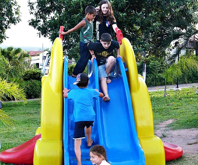 1504005_402042539927125_357972818_n