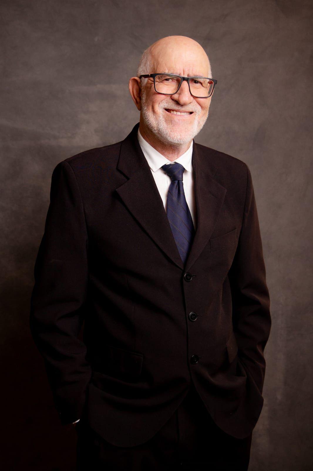 Dr. Mário Lima